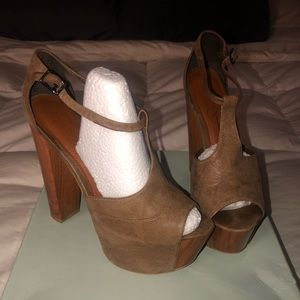 Jessica Simpson Danny Platform T strap Heels